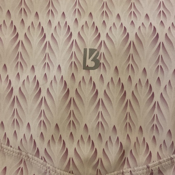 BuffBunny Onyx High Rise Leggings in Oasis Print - Picture 15 of 16